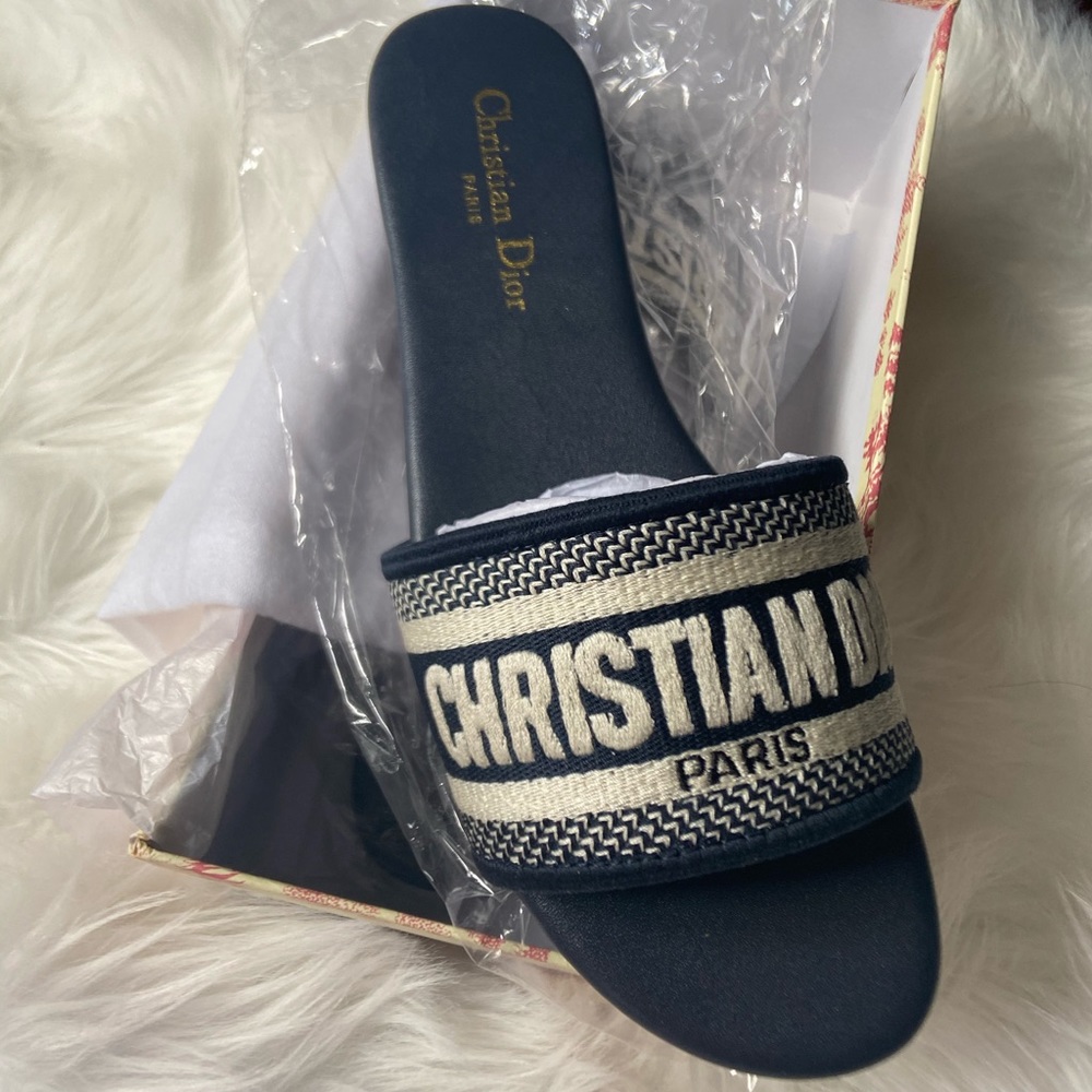 CD sandals Great quality